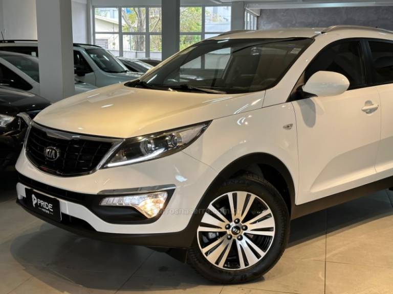 KIA MOTORS - SPORTAGE - 2014/2015 - Branca - R$ 82.900,00