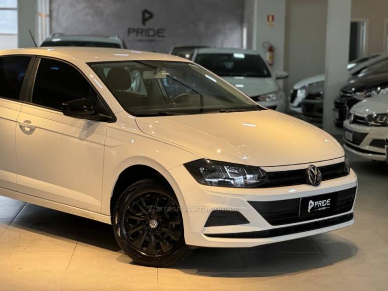 VOLKSWAGEN - POLO - 2020/2021 - Branca - R$ 70.900,00