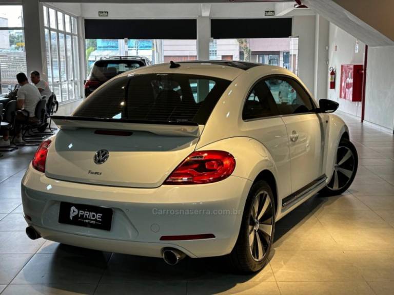 VOLKSWAGEN - FUSCA - 2014/2014 - Branca - R$ 129.900,00