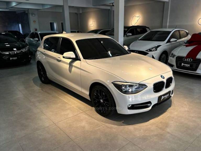 BMW - 118I - 2012/2012 - Branca - R$ 74.900,00