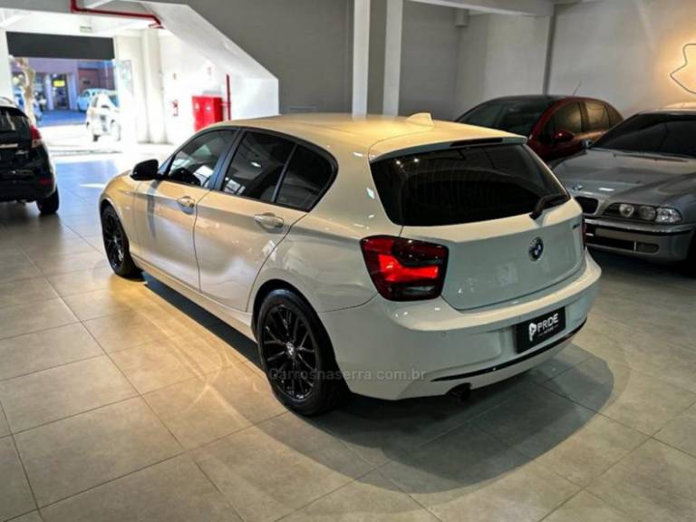 BMW - 118I - 2012/2012 - Branca - R$ 74.900,00